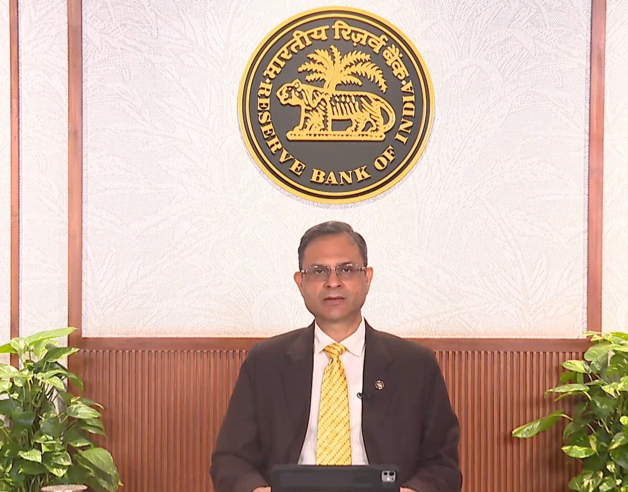 RBI MPC keeps rates steady, raises GDP projection, trims inflation forecast