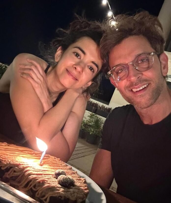 Hrithik Roshan celebrates 4 years of togetherness with Saba Azad