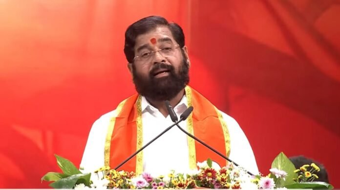 ‘No iron clothes, don’t move in vanity van’: Eknath Shinde’s dig at Uddhav Thackrey 