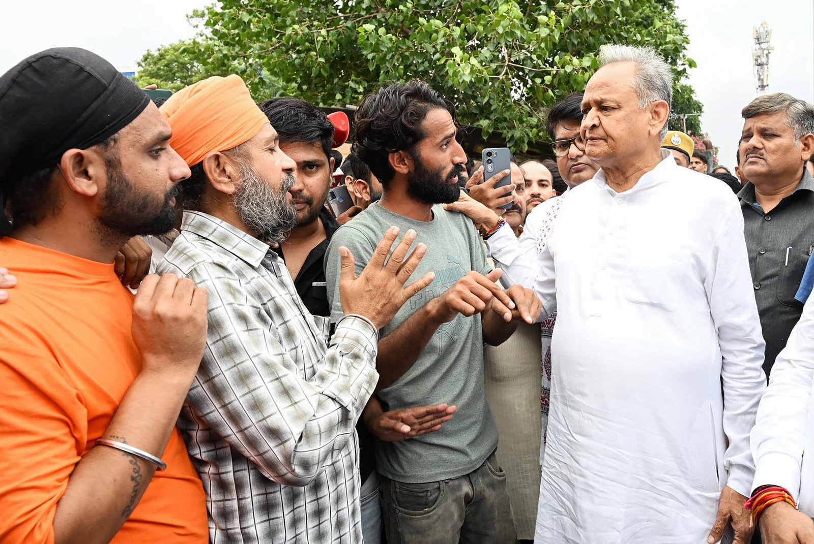 Jaipur hospital fire: Gehlot demands judicial enquiry; panel formed says Rajasthan Dy CM