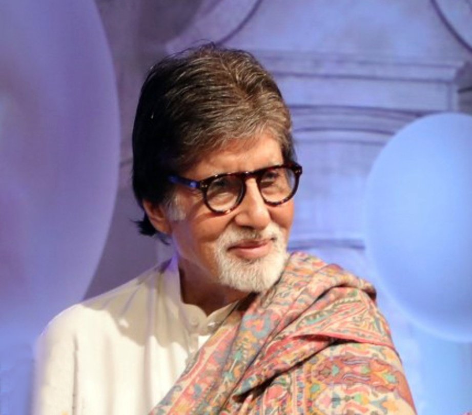 Big B tells homemakers to take pride: Managing a home is no easy task