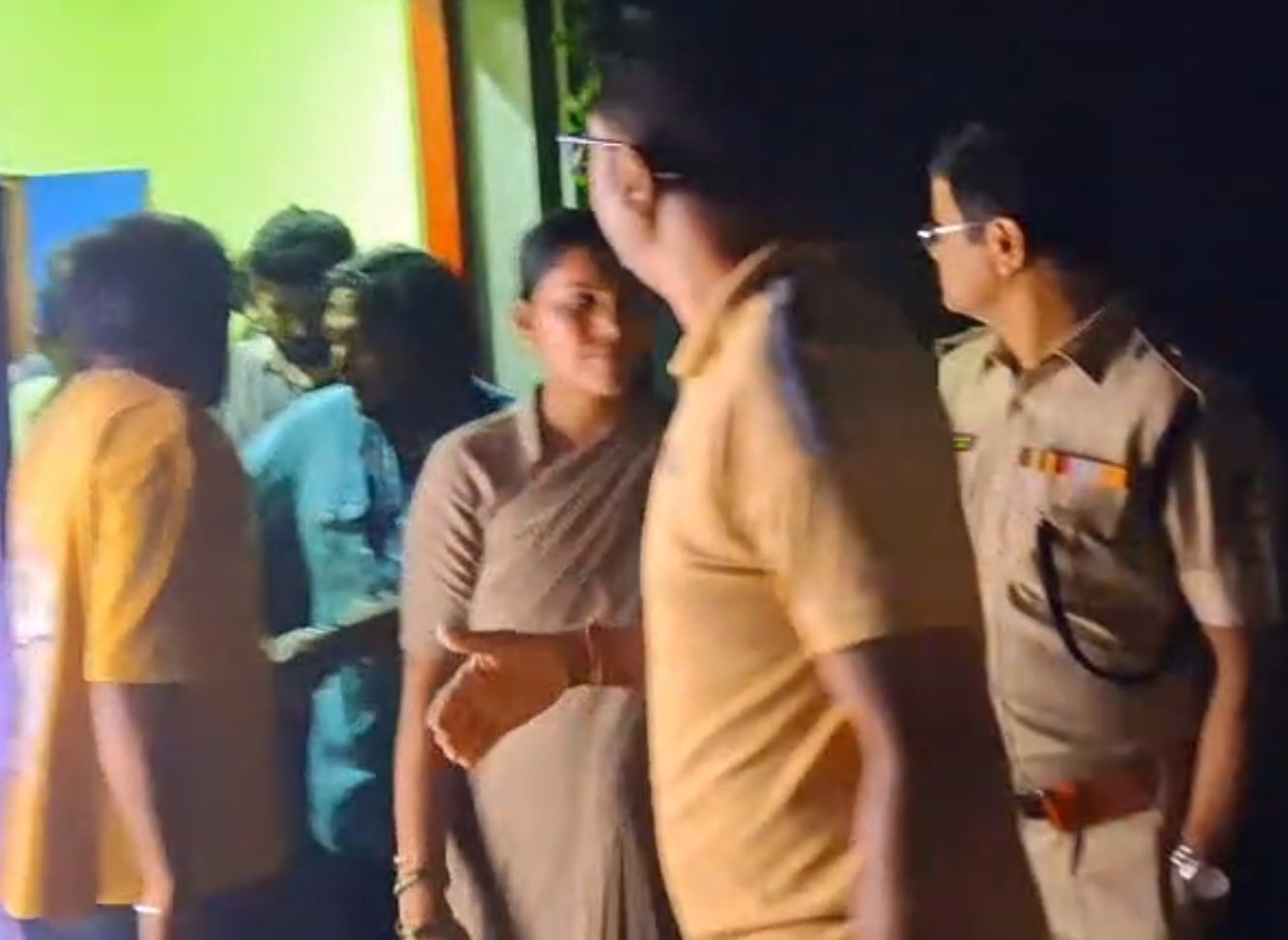 K’taka: Bigg Boss Kannada studio sealed over violations; contestants and crew evacuated (Lead)