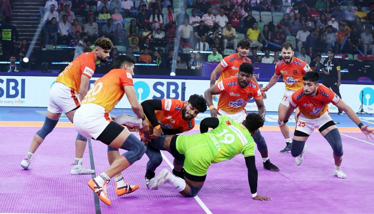 PKL 12: 10th tie-breaker sees Puneri Paltan beat Dabang Delhi, take top spot