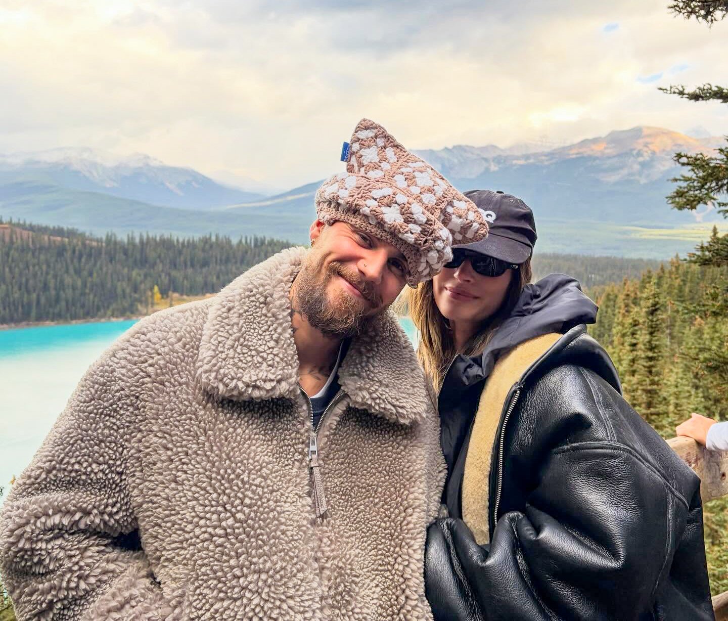 Justin Bieber, wife Hailey Bieber get cozy during their mountain vacation