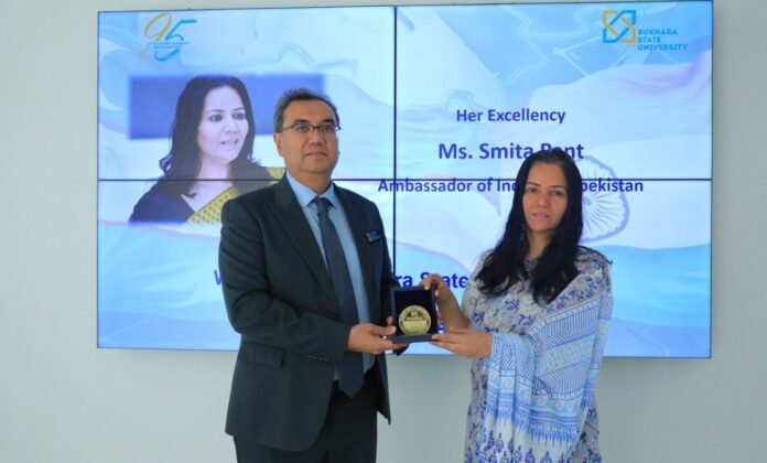 Indian envoy visits Bukhara University in Uzbekistan, discusses educational cooperation