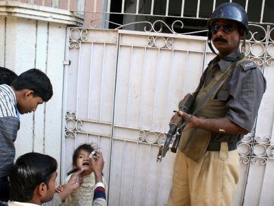 Pakistan: Constable deployed for polio team's security shot dead in Khyber Pakhtunkhwa