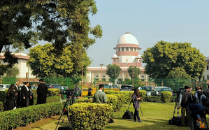 SC refuses to lift stay on 42 pc Backward Classes quota in Telangana local bodies 