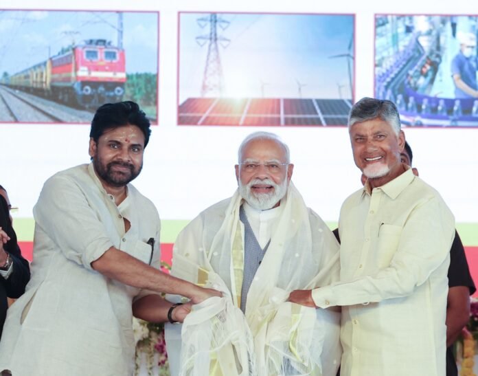 PM Modi lauds Chandrababu Naidu for speaking in Hindi