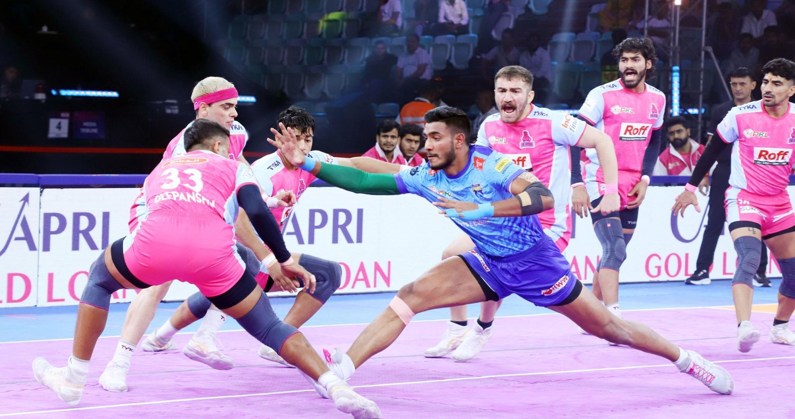 PKL 12: Nitin Kumar's Super 10 helps Jaipur Pink Panthers beat Bengal Warriorz to keep top-8 hopes alive 5 PKL 12: Nitin Kumar's Super 10 helps Jaipur Pink Panthers beat Bengal Warriorz to keep top-8 hopes alive