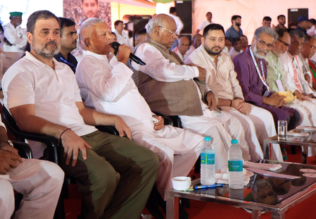 Bihar: Friendly fight likely on multiple seats as grand alliance's poll pact dispute remains unresolved 