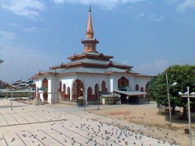 Annual ‘Urs’ of Sheikh Nooruddin Wali begins in J&K’s Charar-e-Sharief town