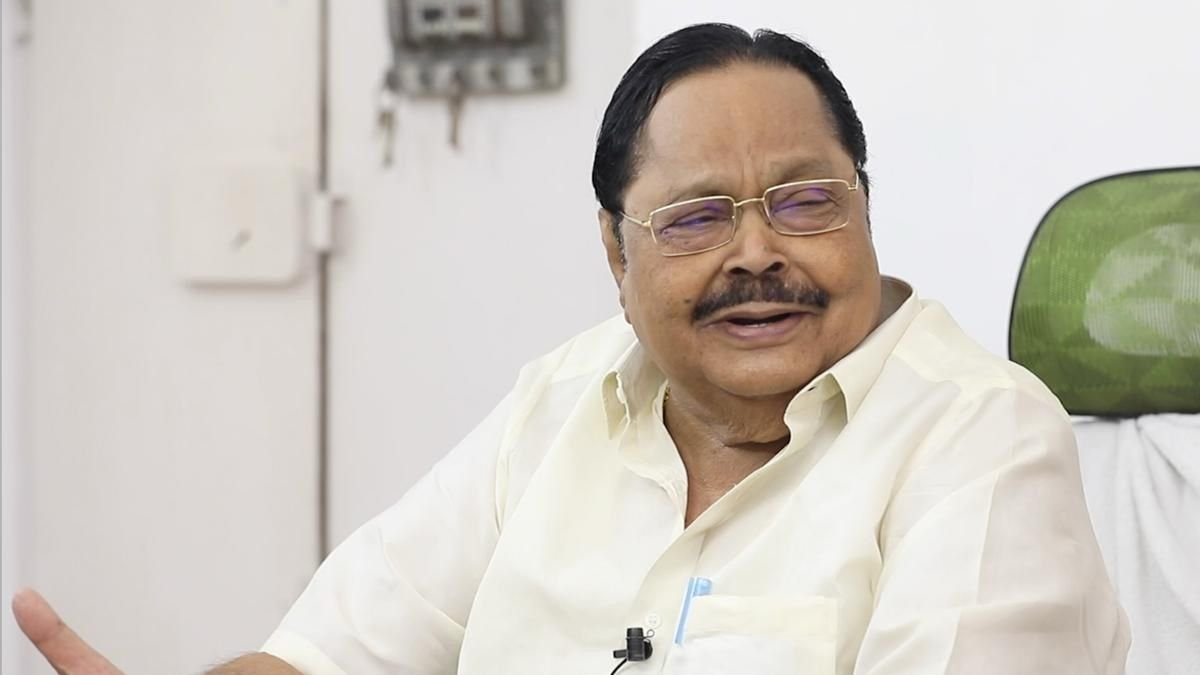 ‘True leader has eyes all over his body’: TN Minister Vijay and Guv