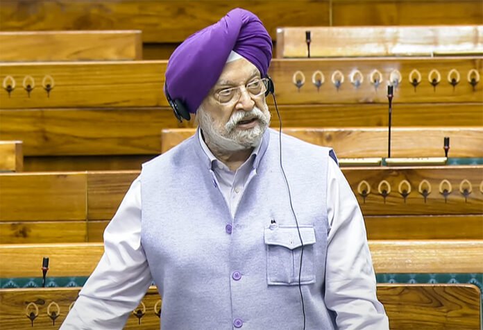 67 million citizens visit fuel stations daily: Hardeep Puri