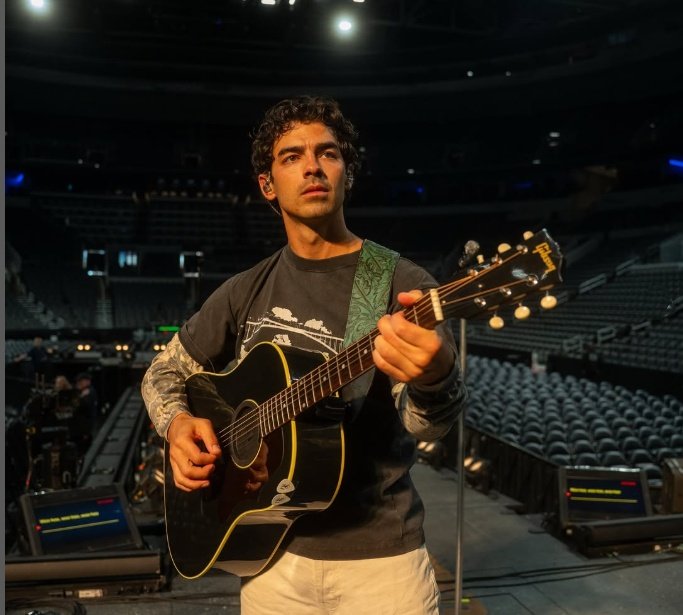 Joe Jonas says he has never done substance abuse