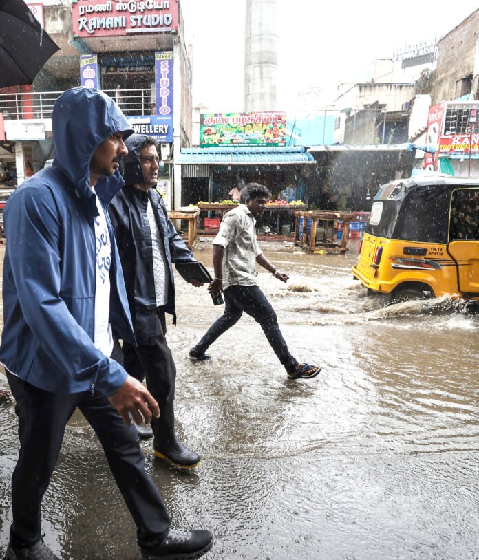 Heavy rain lashes TN as new low-pressure system forms over Heavy rain lashes TN as new low-pressure system forms over Bay of Bengal