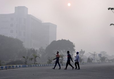 Sound, air pollution levels exceed limits in Kolkata as firecracker norms flouted