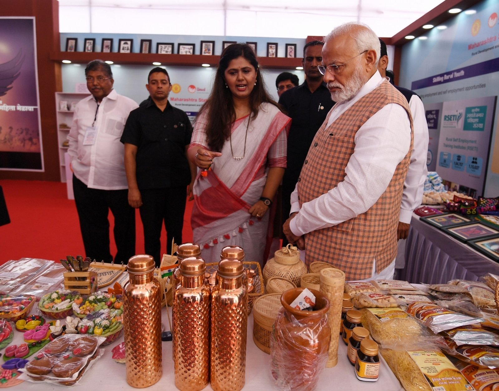 Deendayal Antyodaya Yojana-NRL mission enabling rural poverty alleviation, women’s empowerment 1 Deendayal Antyodaya Yojana-NRL mission enabling rural poverty alleviation, women’s empowerment