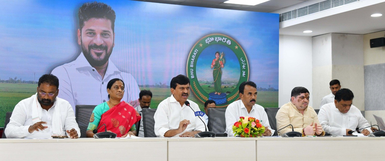 Telangana to issue ordinance to scrap two-child norm for local body polls