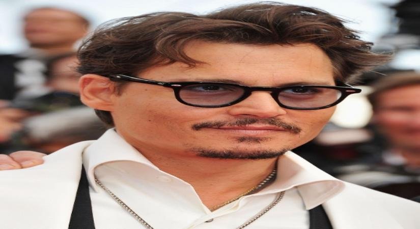 Johnny Depp tapped to star in ‘Ebenezer: A Christmas Carol’