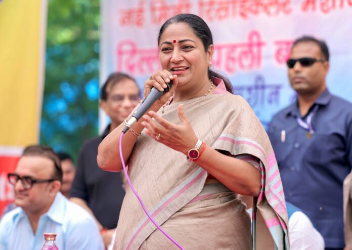 Yamuna ghats ready for a grand, safe Chhath Puja: Delhi Yamuna ghats ready for a grand, safe Chhath Puja: Delhi CM Rekha Gupta