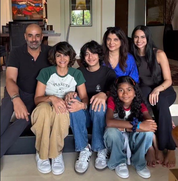Mandira Bedi shares heartwarming moments from her 'fam trip' in Mandira Bedi shares heartwarming moments from her 'fam trip' in Singapore