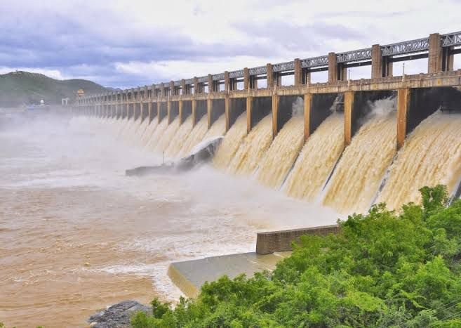 Over 4,500 irrigation tanks in TN near full capacity Over 4,500 irrigation tanks in TN near full capacity