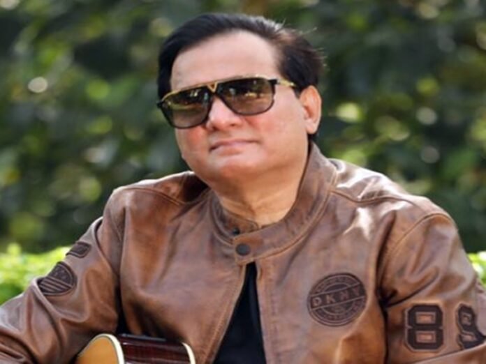 Lalit Pandit speaks up on Anand Bakshi’s task given to Lalit Pandit speaks up on Anand Bakshi’s task given to crew while working on 'DDLJ' song