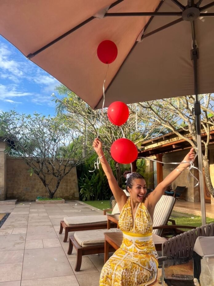 Malaika Arora says 'My heart is full' after receiving all Malaika Arora says 'My heart is full' after receiving all the love on her 50th birthday