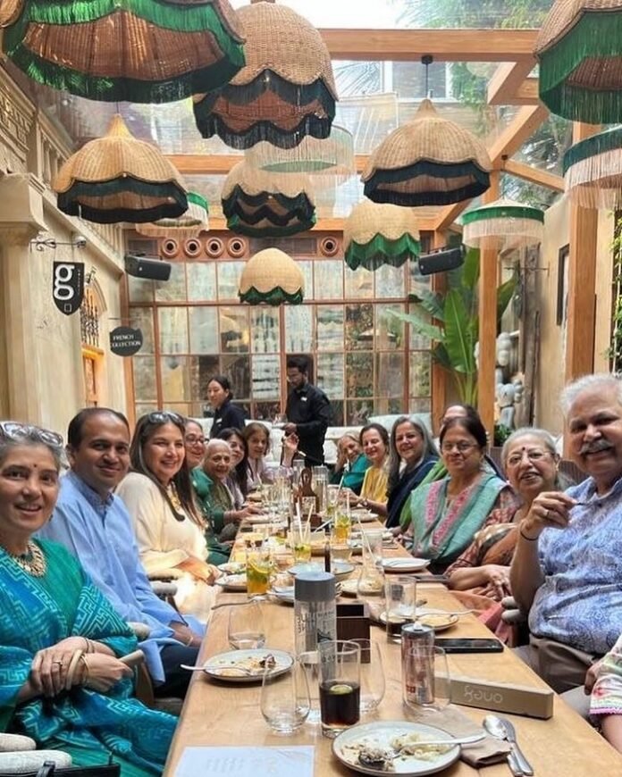 Shabana Azmi says 'Bichde sabhi baari baari' as she remembers Shabana Azmi says 'Bichde sabhi baari baari' as she remembers late Satish Shah