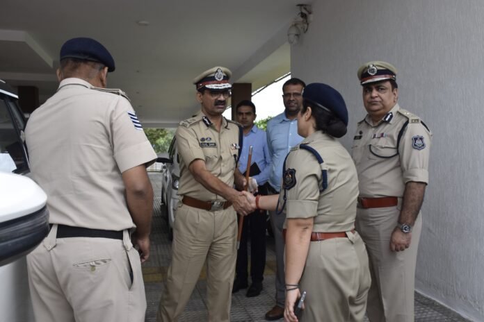 Gujarat Police chief reviews preparations for National Unity Day celebrations Gujarat Police chief reviews preparations for National Unity Day celebrations