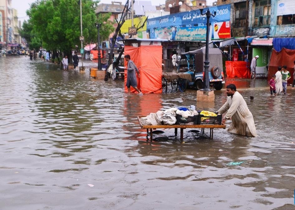 Pakistan: Heavy rain alert issued in Punjab province as nationwide death toll reaches 1006