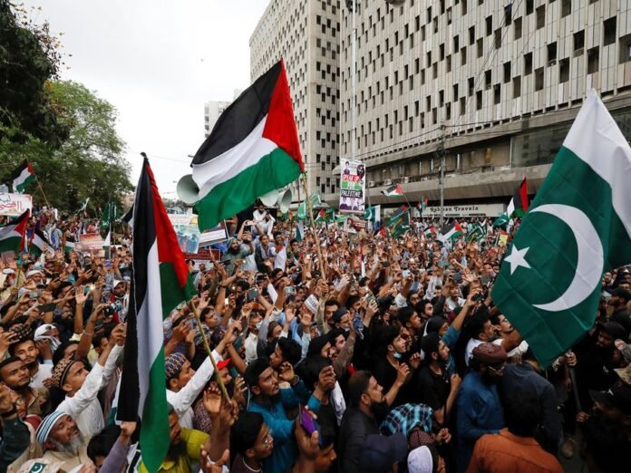 Thousands rally in Karachi against Gaza ‘genocide’, urge Pakistan to reject Israel ties