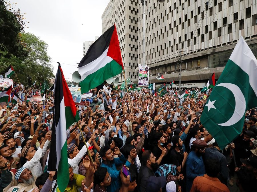 Thousands rally in Karachi against Gaza 'genocide', urge Pakistan to reject Israel ties