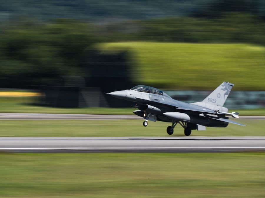 Taiwan detects 3 Chinese sorties, 7 vessels around strait