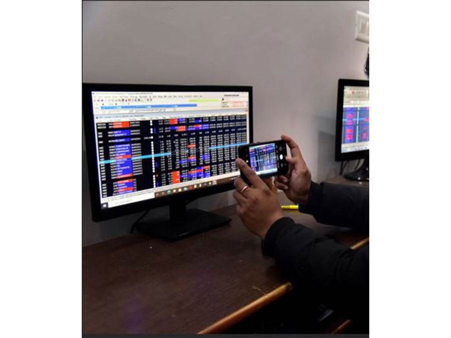 India's earnings growth seen reviving amid macro tailwinds; financials turn positive