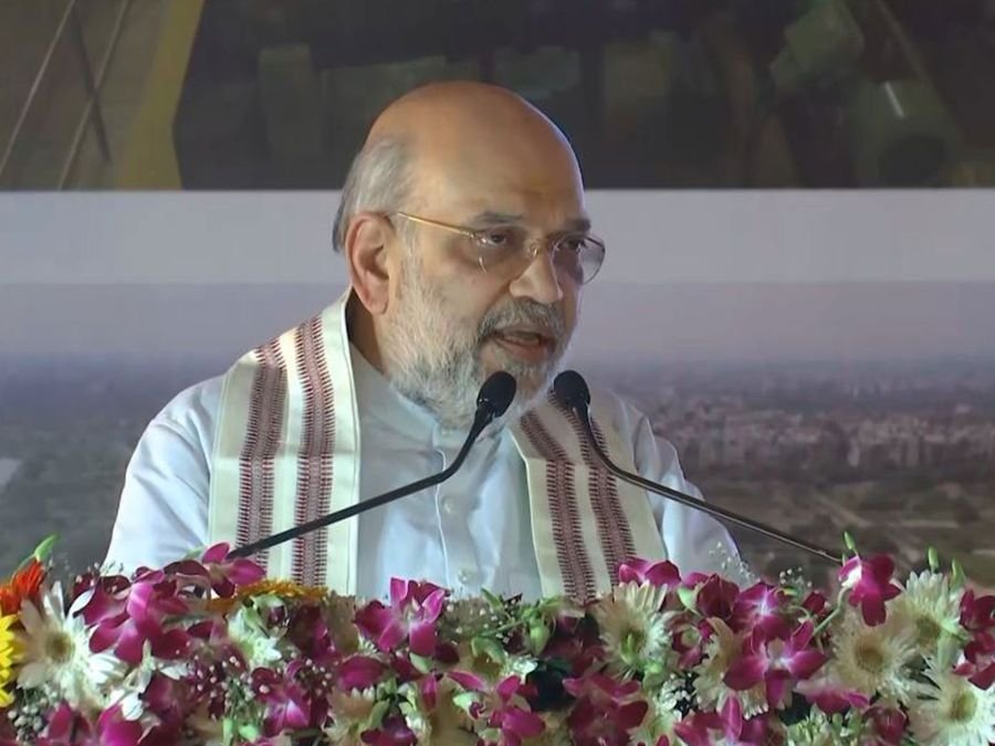 Amit Shah promises to construct gardens on landfill