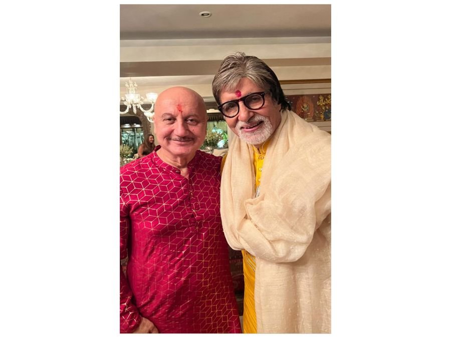 Anupam Kher wishes Amitabh Bachchan on his birthday