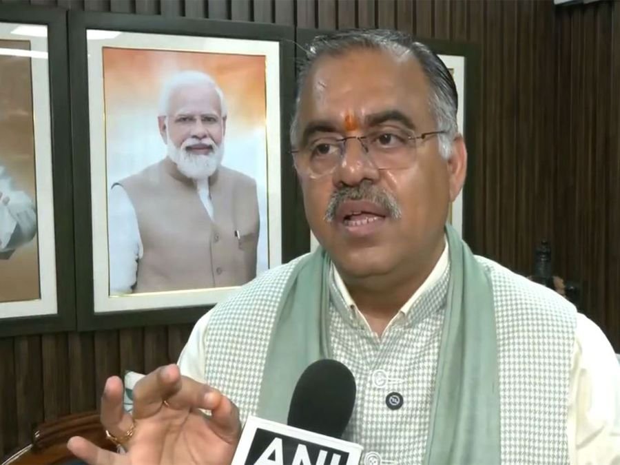 "Devaswom board and ministers involved in corruption must be exposed": Tarun Chugh