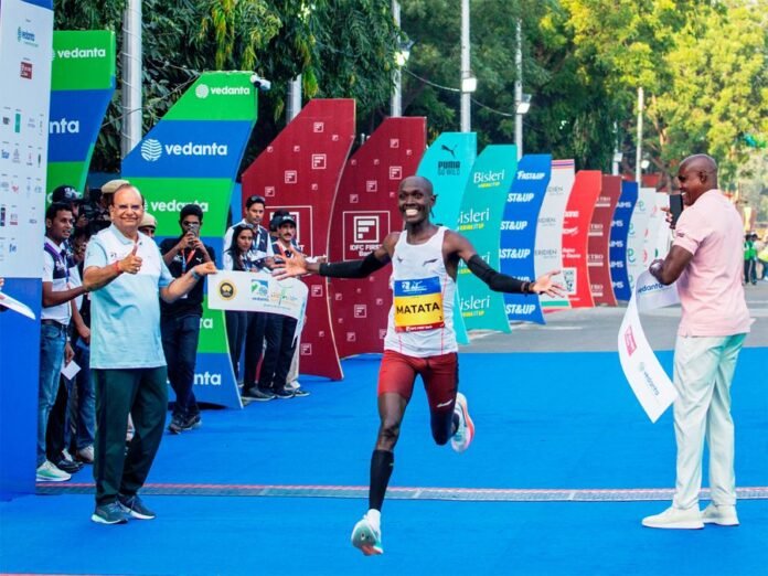 Kenyans Matata, Rengeruk take home title wins in Delhi Half Marathon; Abhishek Pal, Seema top Indian runners