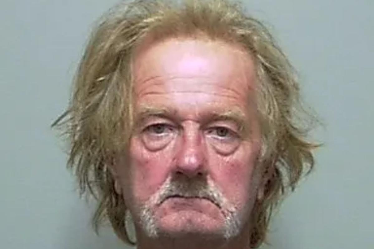 Knife-wielding Florida man allegedly threatened to eat neighbor’s dog over trespassing dispute 5 Knife-wielding Florida man allegedly threatened to eat neighbor’s dog over trespassing dispute