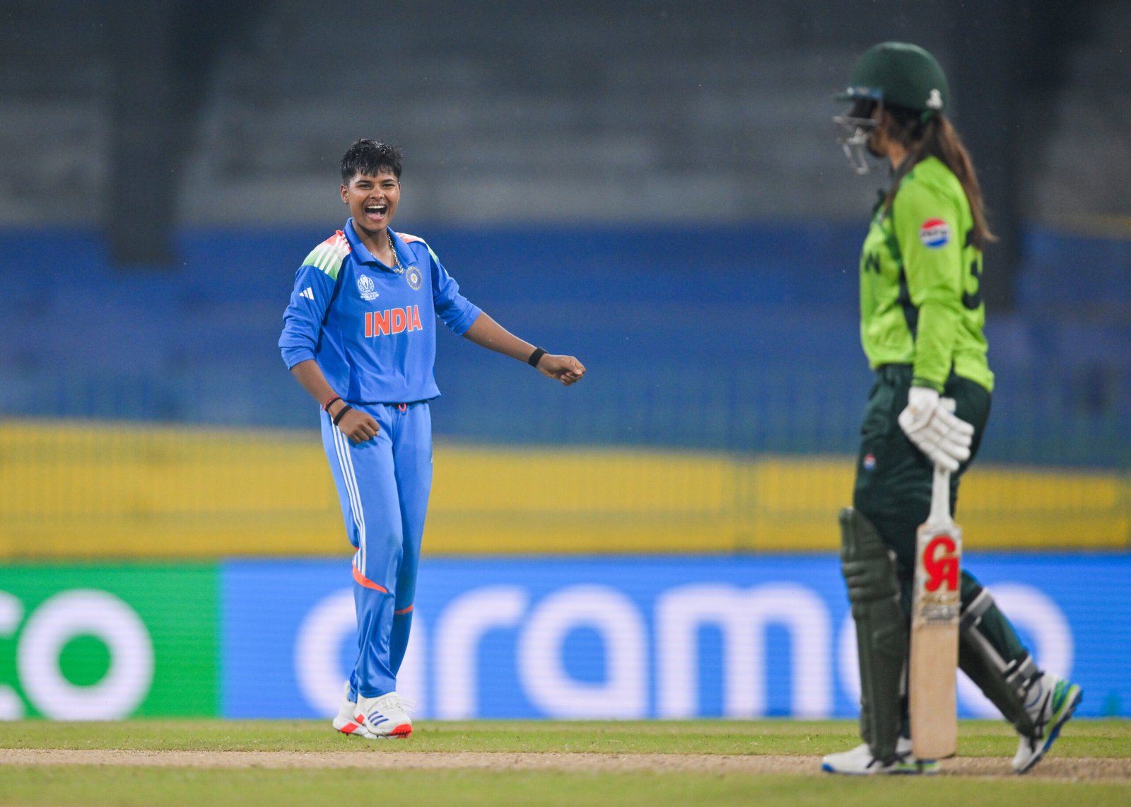 I do not pay attention to all that Ind-Pak talk: Kranti Goud