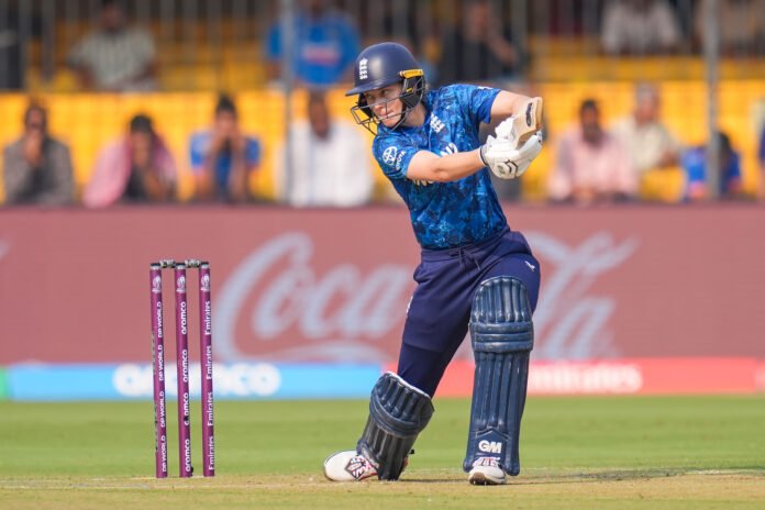 Women’s World Cup: Amy Jones hits unbeaten 86 as England Women’s World Cup: Amy Jones hits unbeaten 86 as England thrash New Zealand by eight wickets