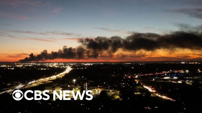 Investigators recover black boxes in deadly UPS plane crash (Video)