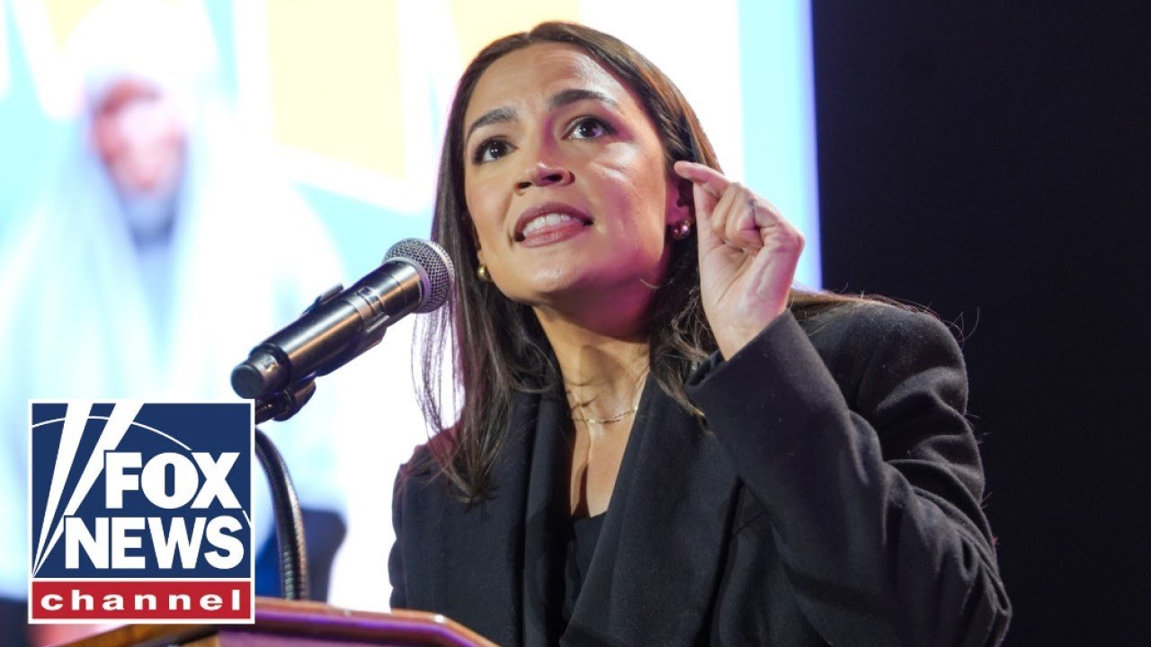 Only ONE Democrat was helped by shutdown: Hugh Hewitt (Video)