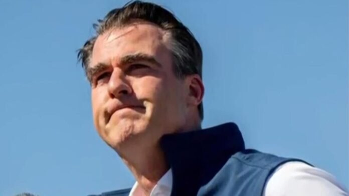 Oklahoma governor calls off man’s execution (Video)