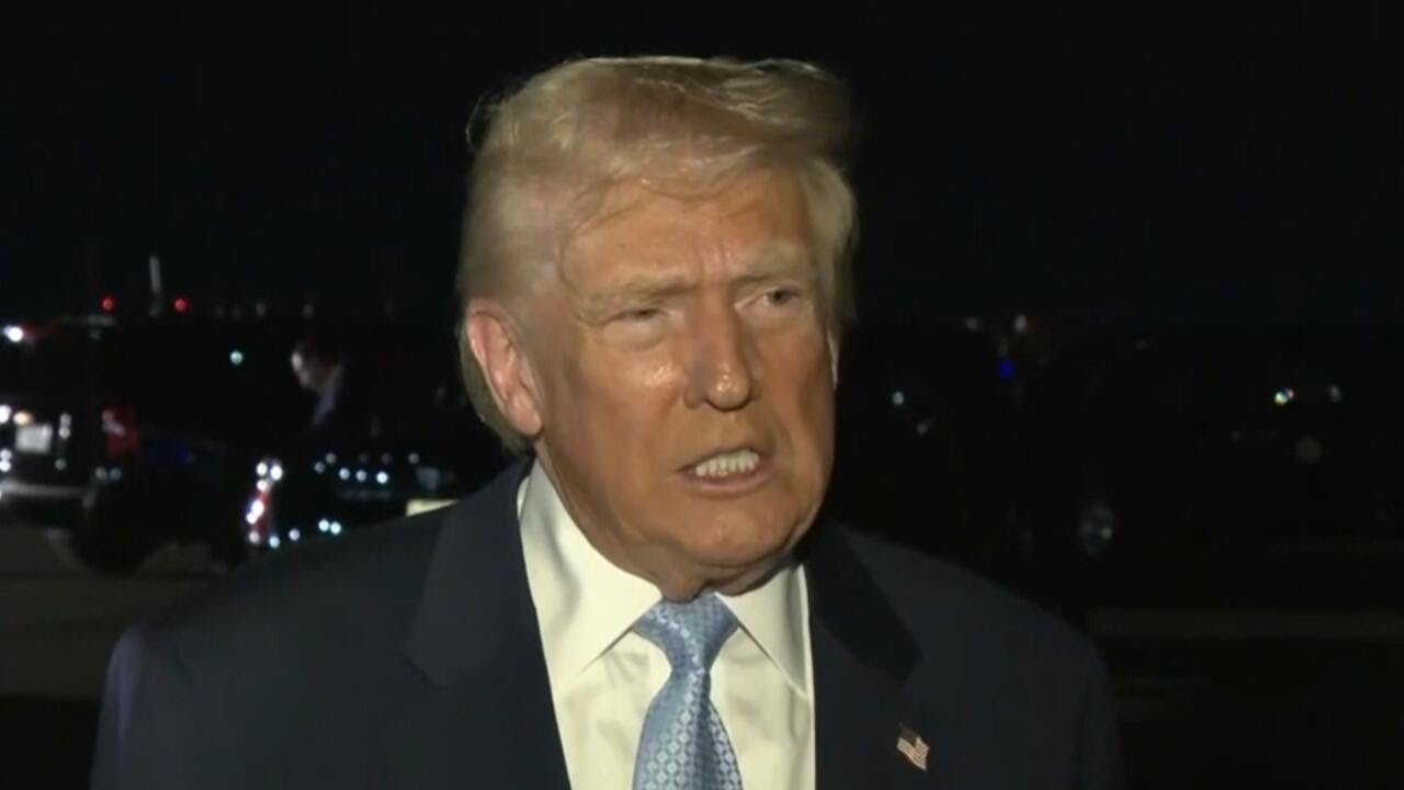 Trump responds to Tucker Carlson-Nick Fuentes controversy: "You can't tell him who to interview" (Video) 1 Trump responds to Tucker Carlson-Nick Fuentes controversy: "You can't tell him who to interview" (Video)