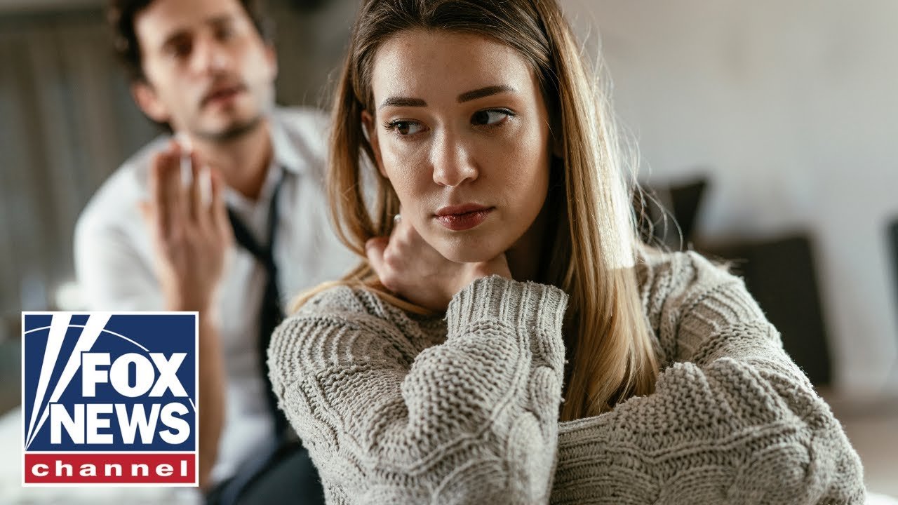 LIVE: Why more young women are going “#boysober” this cuffing season (Video)