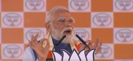 PM Modi’s Patna roadshow draws massive crowd, enthusiastic response