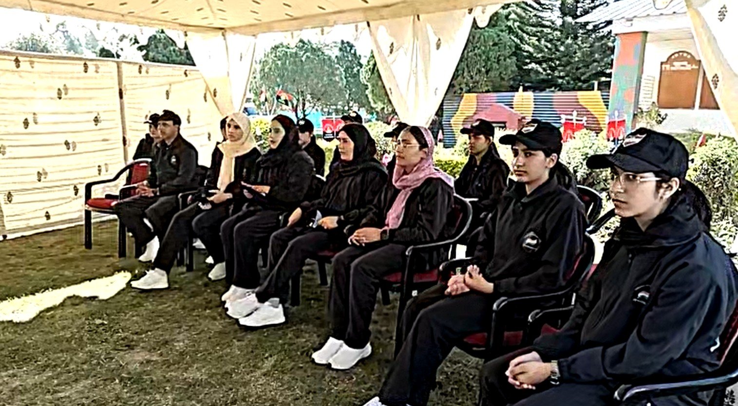 Indian Army organises educational tour for border village students in Rajouri, Poonch