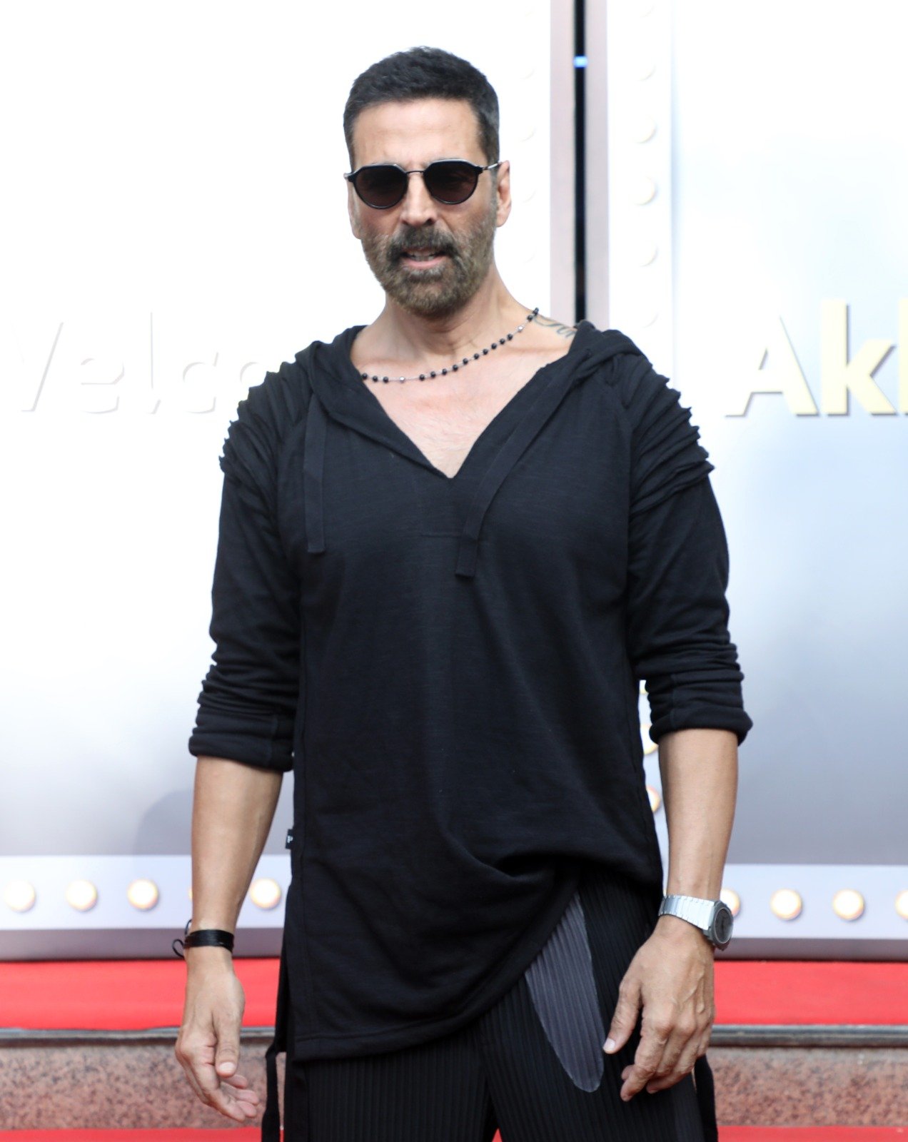 Akshay Kumar says Guru Nanak Jayanti is a reminder to spread 'love'